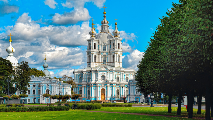 Смольный собор в Санкт-Петербурге